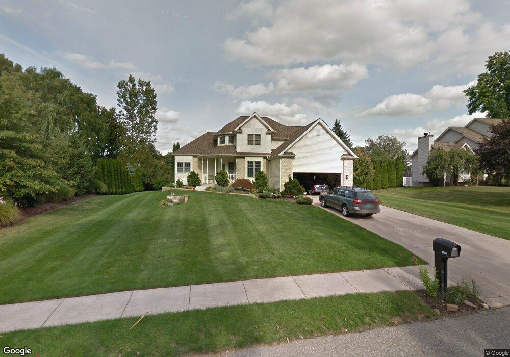 4080 Commodore Dr, Erie, PA 16505 - photo 1