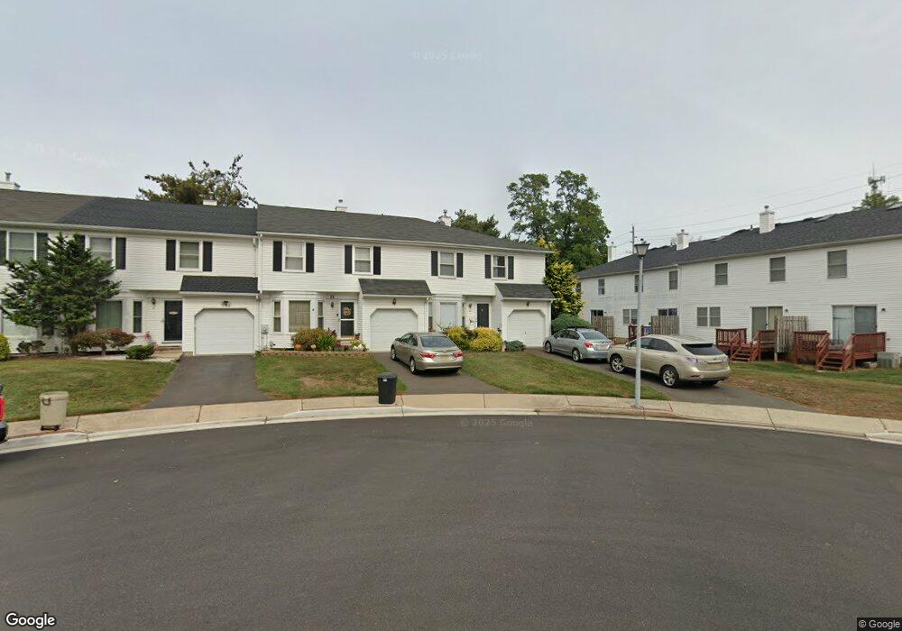 13 Hickory Ct, Middlesex, NJ 08846 - photo 1