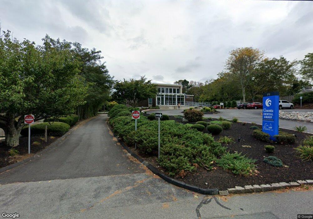 570 Hawthorn St unit 1, Dartmouth, MA 02747 - photo 1