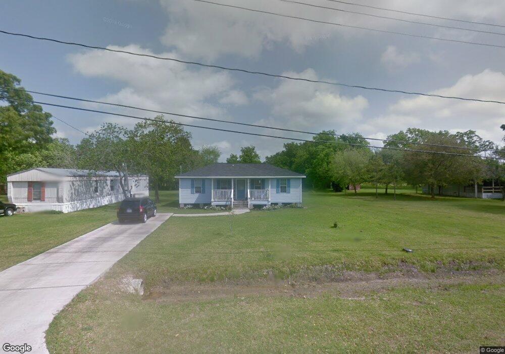 5819 Cottonwood St, Pearland, TX 77584 - photo 1