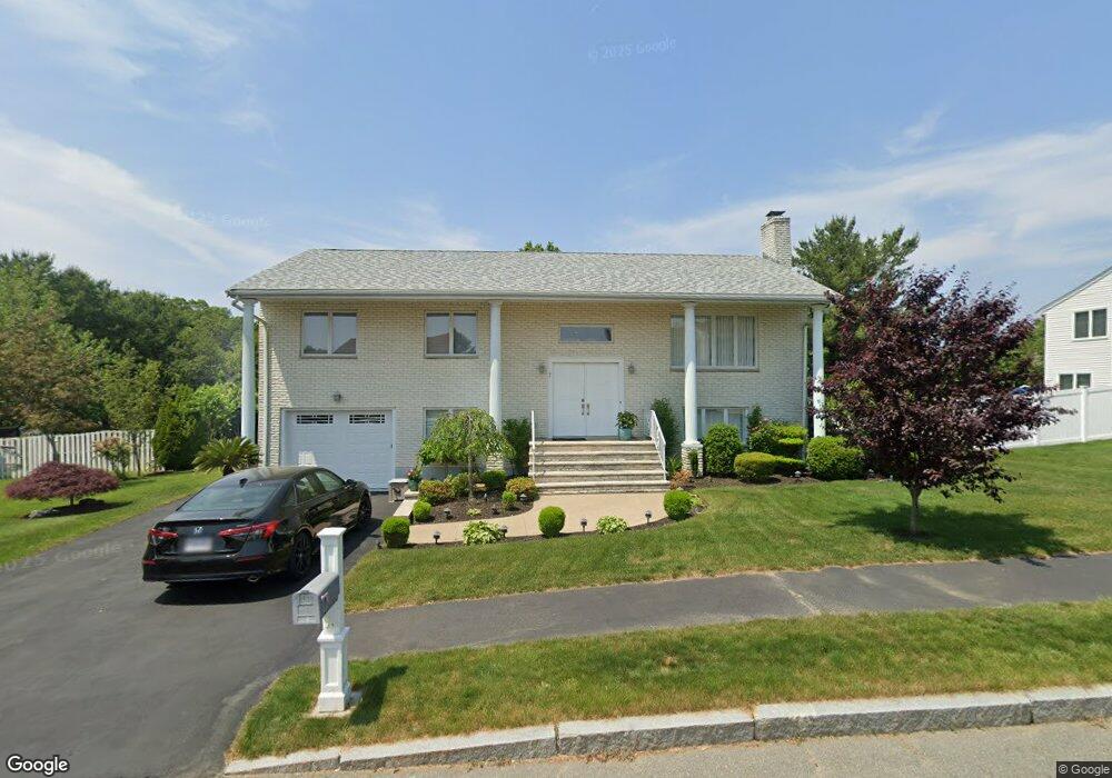 7 Tara Rd, Peabody, MA 01960 - photo 1