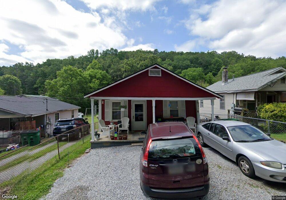 208 Chambers St, Rossville, GA 30741 - photo 1