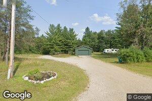 7742 S Broadway, Idlewild, MI 49642