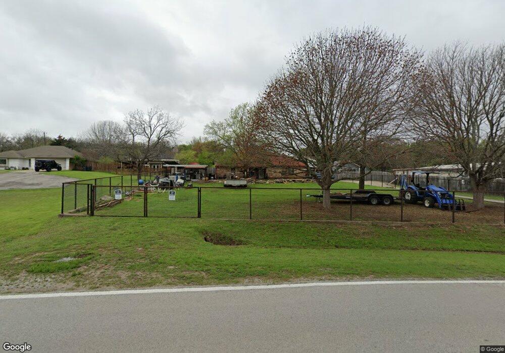 1031 W Lake Dr, Weatherford, TX 76087 - photo 1