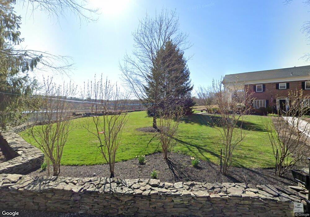 1637 Beaver Pond Rd, Clarks Summit, PA 18411 - photo 1