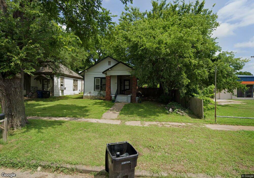 1109 W Woodard St, Denison, TX 75020 - photo 1