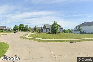 12 Woodview Way, Davenport, IA 52807