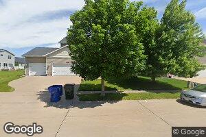 2004 E 60th, Davenport, IA 52807