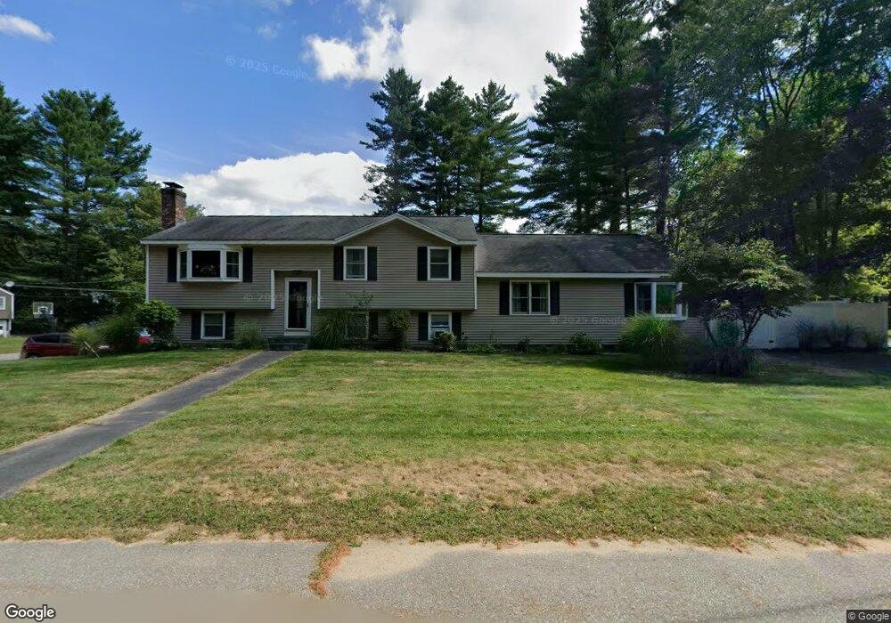5 Laurie Dr, Townsend, MA 01469 - photo 1