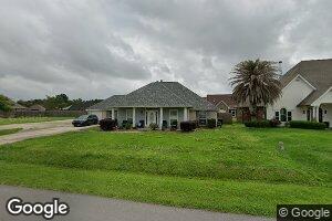 105 General Taylor Dr, Hahnville, LA 70057