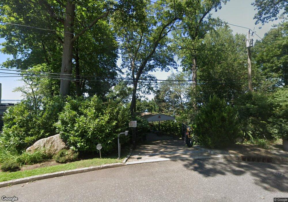 8 Soundview Rd, Glen Cove, NY 11542 - photo 1