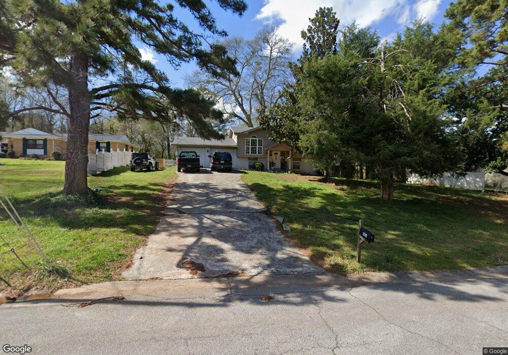 554 N White St, Carrollton, GA 30117 - photo 1