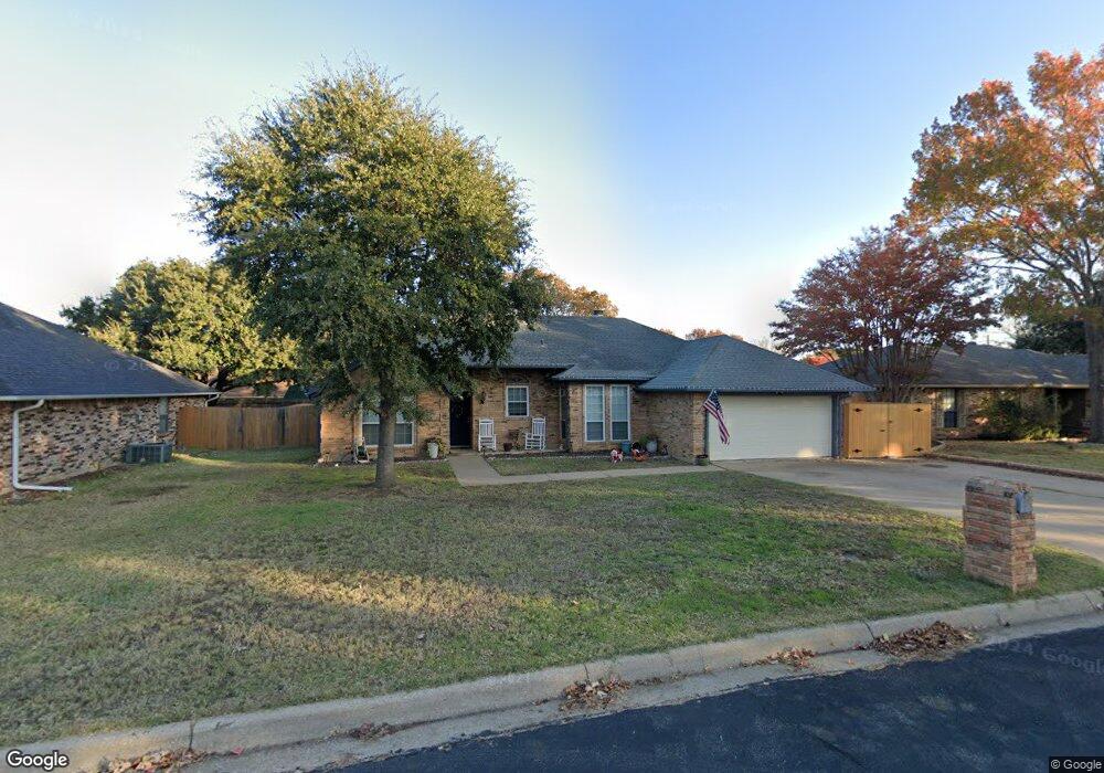 124 Springhill Dr, Hurst, TX 76054 - photo 1