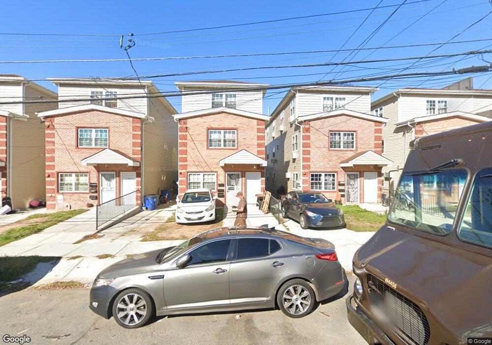 16901 107th Ave, Jamaica, NY 11433 - photo 1