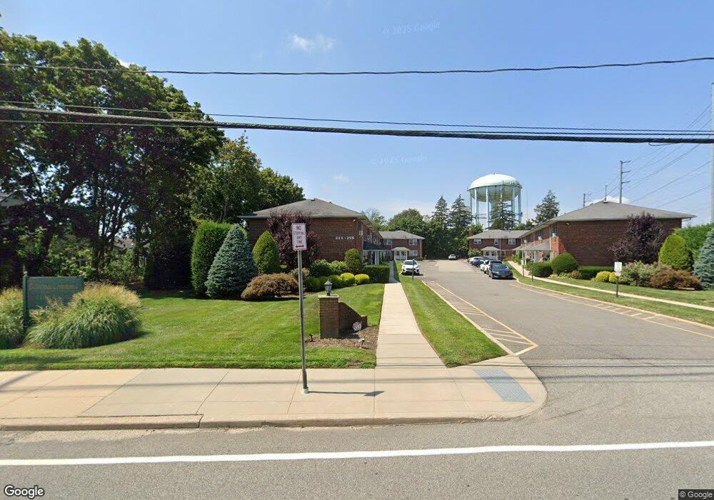 241 Hicksville Rd unit 241, Bethpage, NY 11714 - photo 1