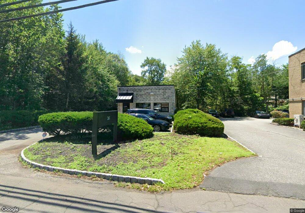 261 W Nyack Rd, West Nyack, NY 10994 - photo 1