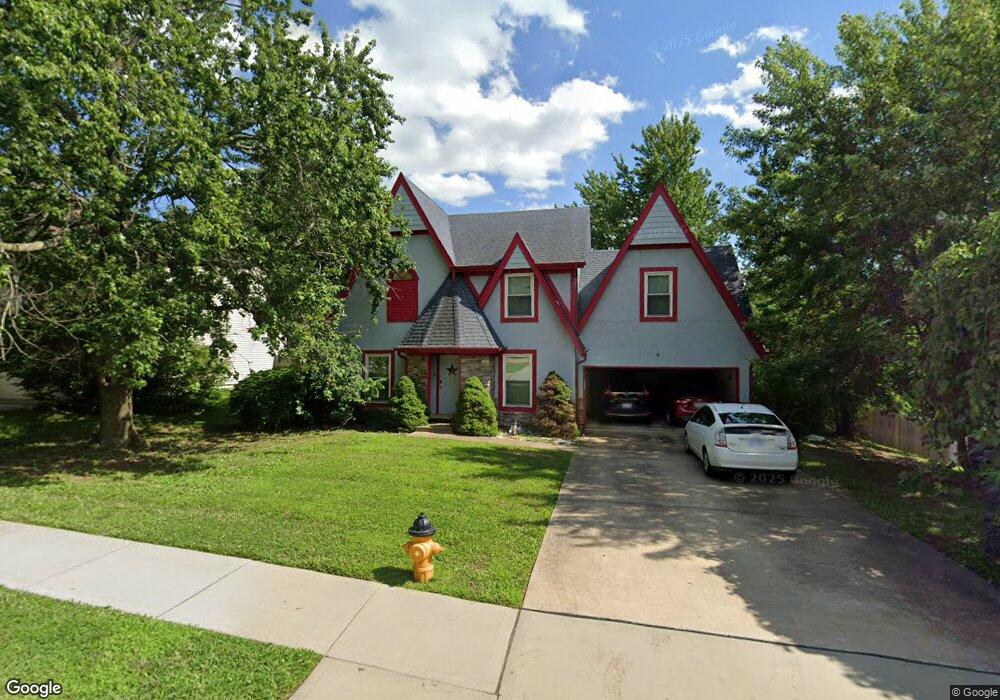 10219 W 51st St, Shawnee, KS 66203 - photo 1