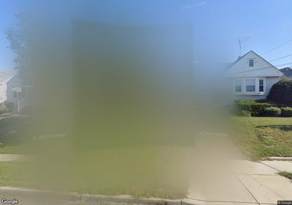 782 Chase Ave, Lyndhurst, NJ 07071 - photo 1