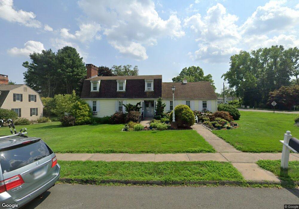 6 Lantern Ln, Wethersfield, CT 06109 - photo 1