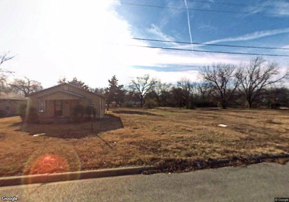 1916 E Alma Ave, Sherman, TX 75090 - photo 1