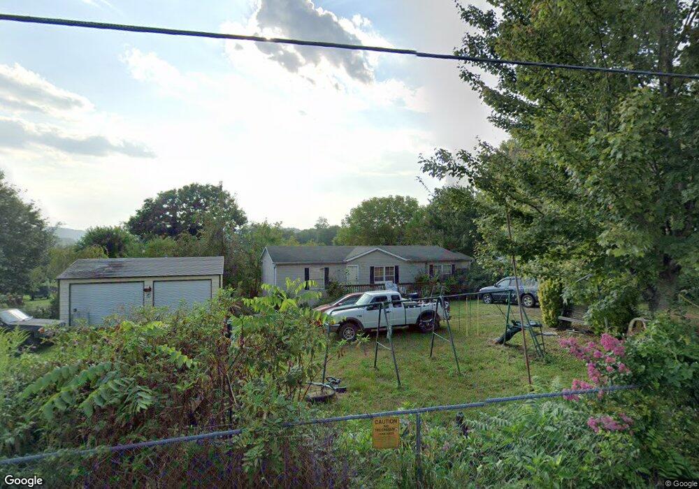 1031 Shingle Gap Rd, Purlear, NC 28665 - photo 1