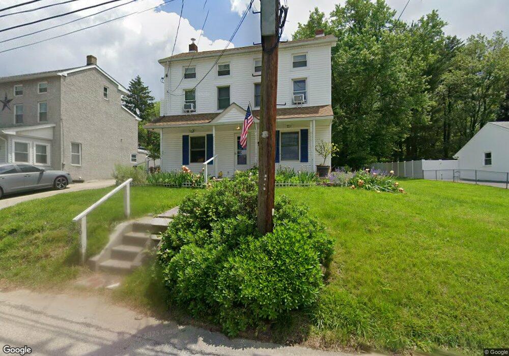 3016 Chestnut St, Lafayette Hill, PA 19444 - photo 1