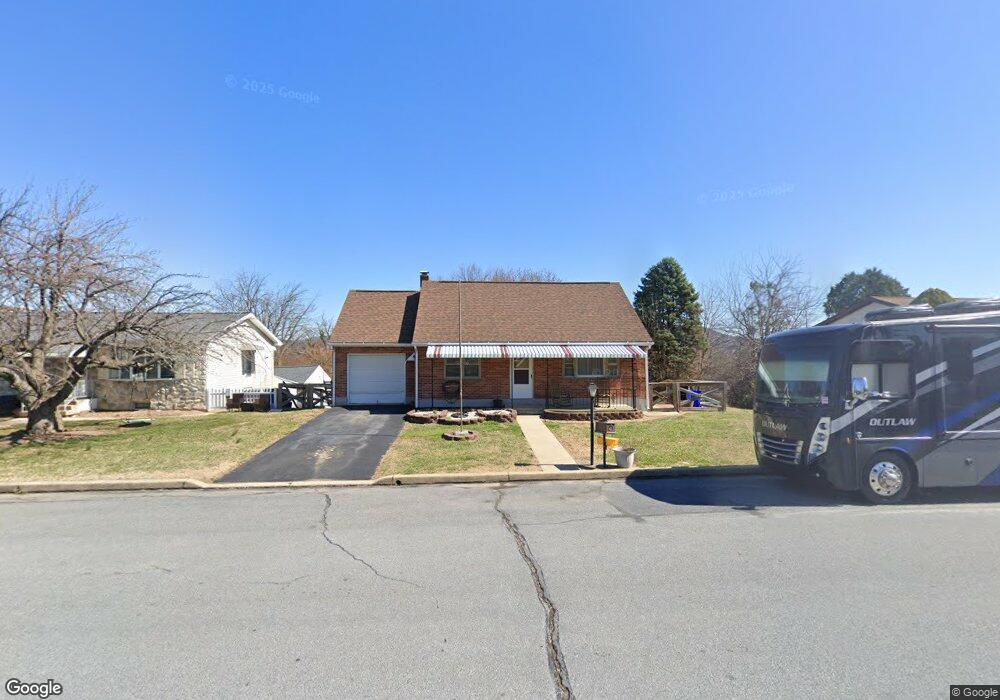 421 Pershing Blvd, Reading, PA 19607 - photo 1