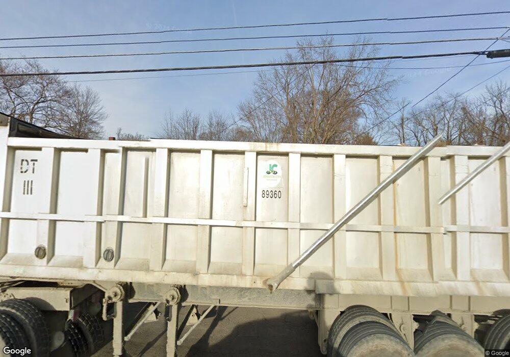 1615 E Fairview Ave, Johnson City, TN 37601 - photo 1