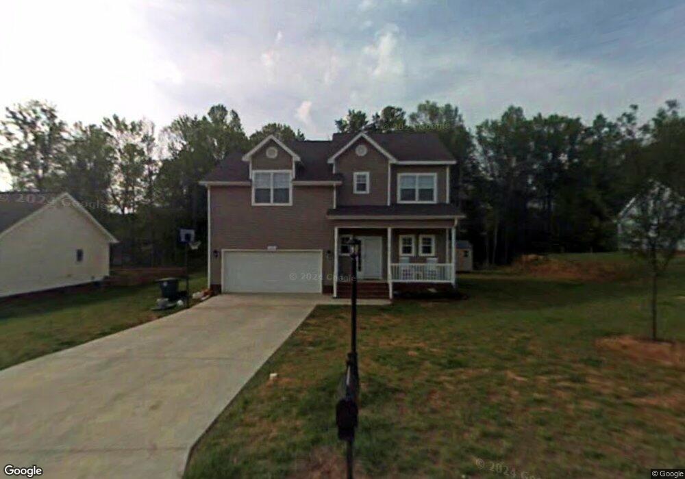 314 Lone Tree Ln, Clover, SC 29710 - photo 1
