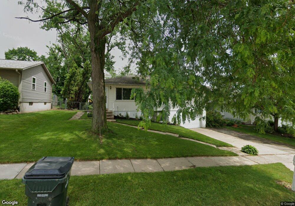 78 33rd Ave SW, Cedar Rapids, IA 52404 - photo 1