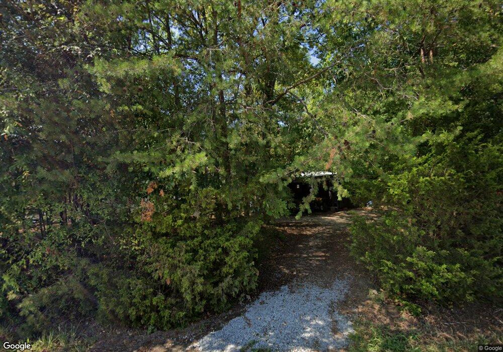 593 Oakwood Dr, Lebanon Junction, KY 40150 - photo 1