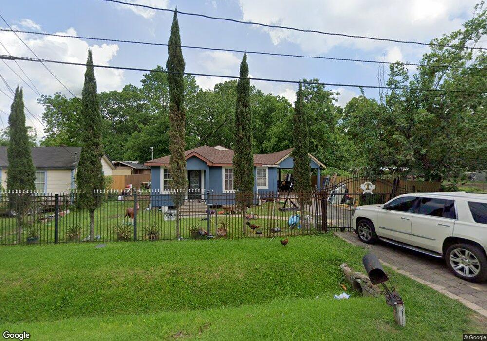 9418 Pembrook St, Houston, TX 77016 - photo 1
