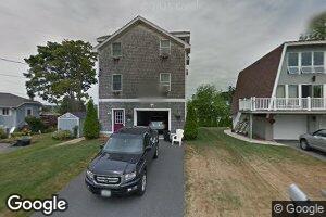 92 Canton Ave, Portsmouth, RI 02871