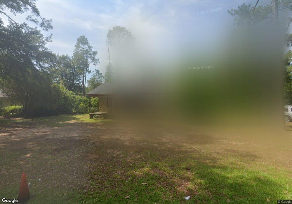 1606 W Whitney Ave, Albany, GA 31707 - photo 1