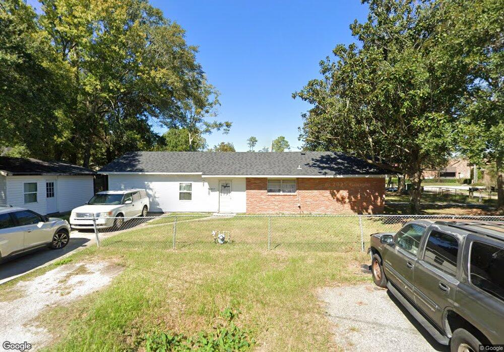 1957 Beth Dr, Slidell, LA 70458 - photo 1