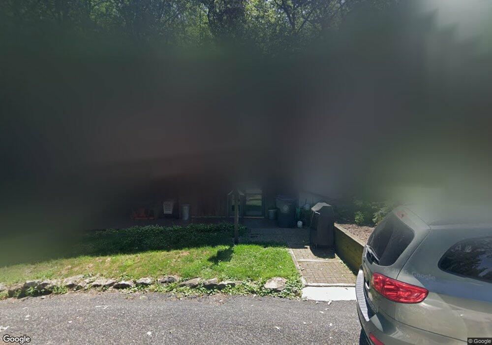 407 Stoneridge Rd, Emmaus, PA 18049 - photo 1