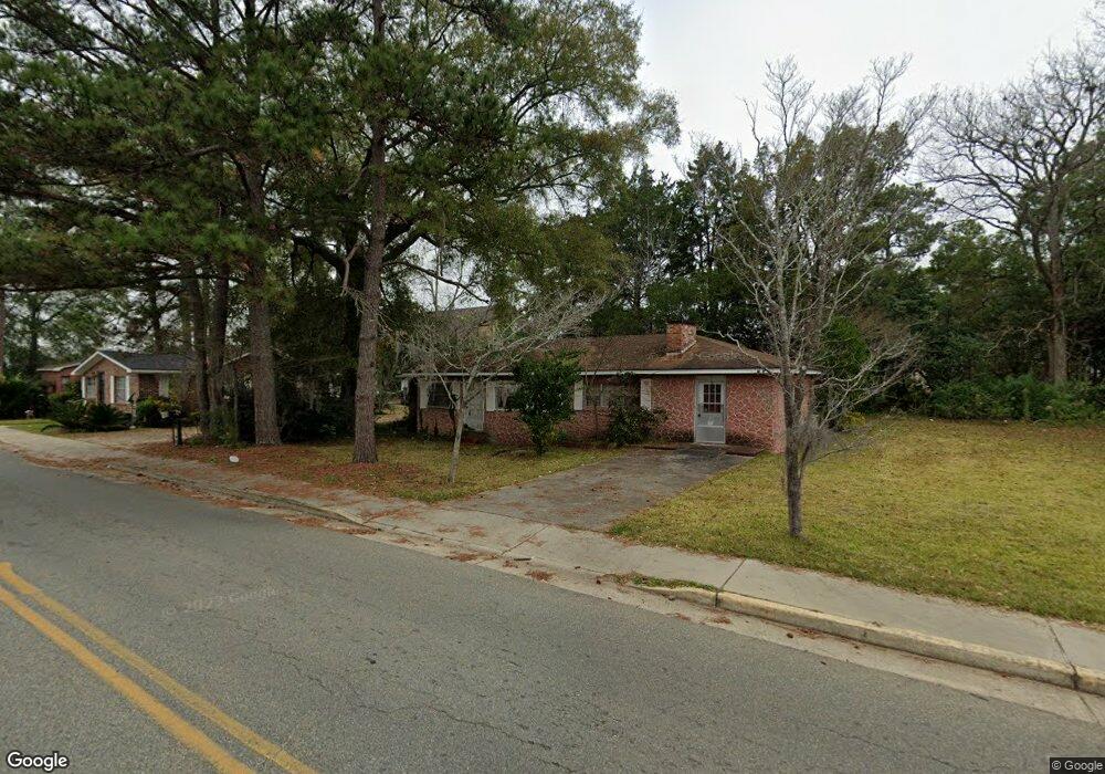 413 17th St W, Tifton, GA 31794 - photo 1