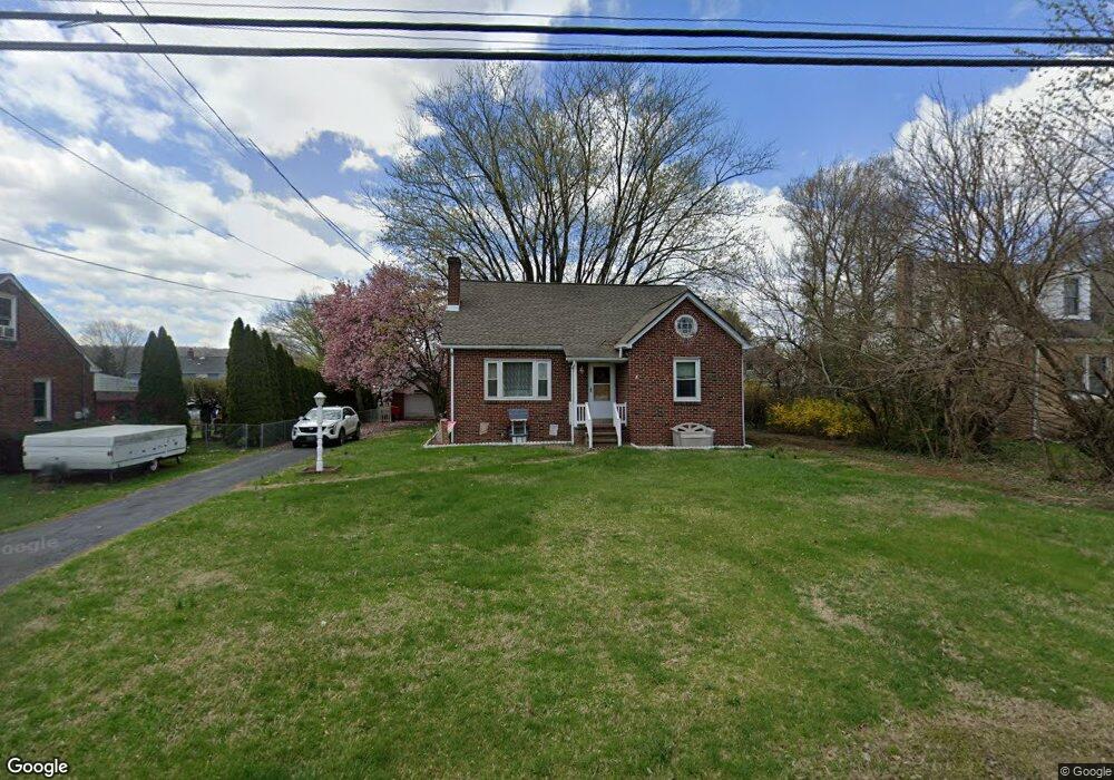 706 Lorane Rd, Reading, PA 19606 - photo 1