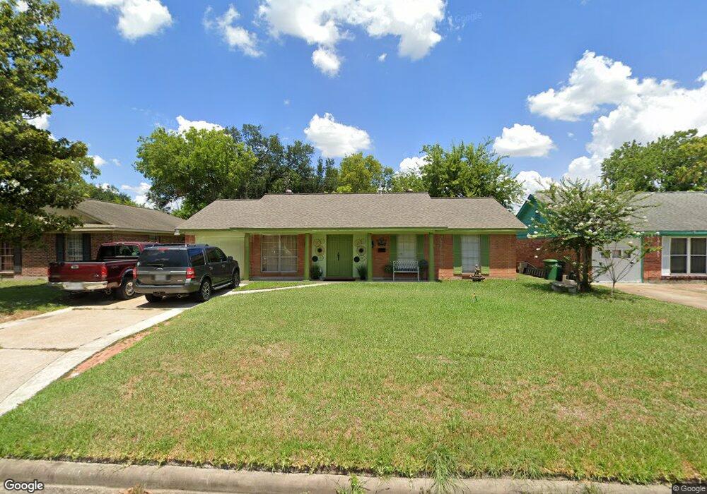 810 Lyngrove Dr, Houston, TX 77038 - photo 1