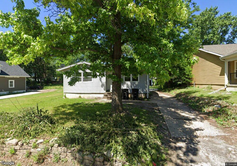 3302 6th Ave, Des Moines, IA 50313 - photo 1