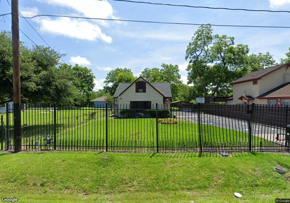 5806 Wayne St, Houston, TX 77026 - photo 1