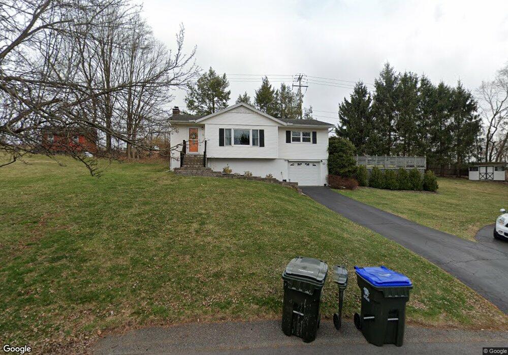 21 Emerson Dr, Washingtonville, NY 10992 - photo 1