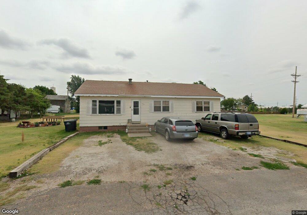 308 S Birch St, Cimarron, KS 67835 - photo 1
