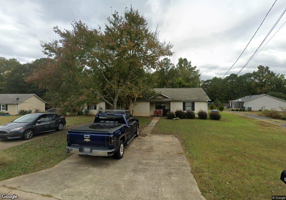 4131 Bowers Pointe Dr SW, Lilburn, GA 30047 - photo 1