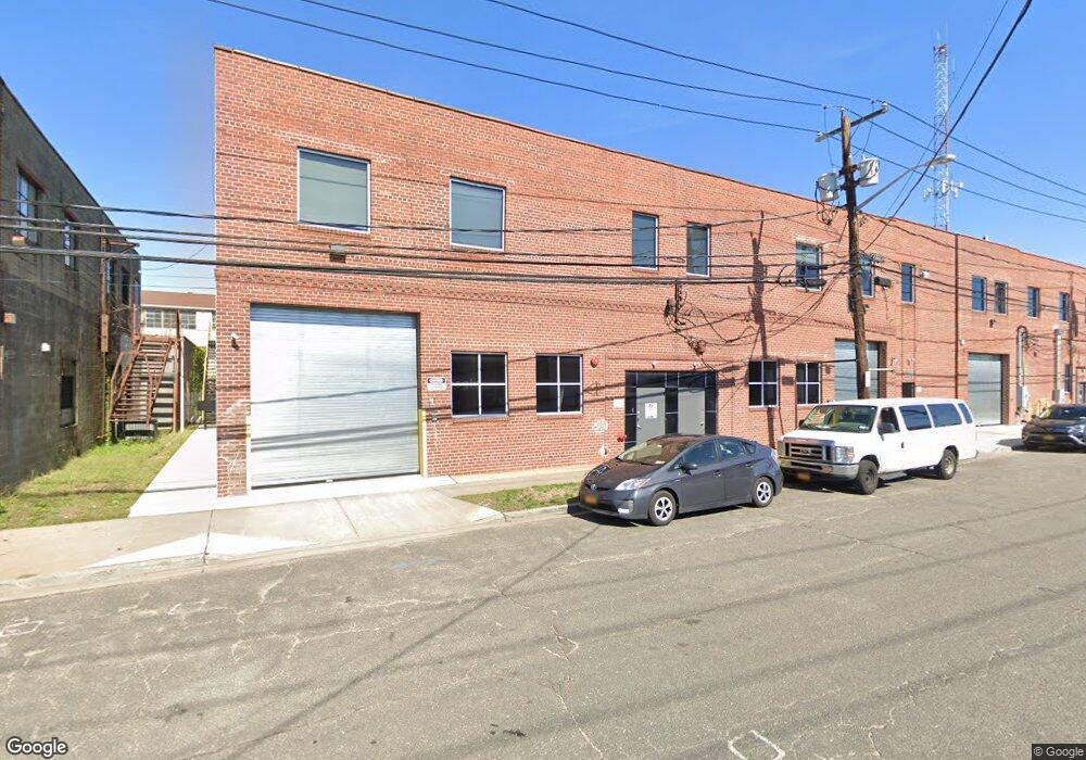 222 E 2nd St, Mineola, NY 11501 - photo 1