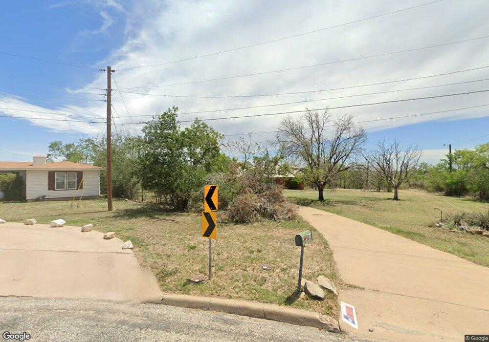 902 Baker St, San Angelo, TX 76903 - photo 1