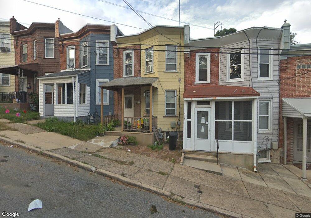 921 Lawrence Ave, Darby, PA 19023 - photo 1