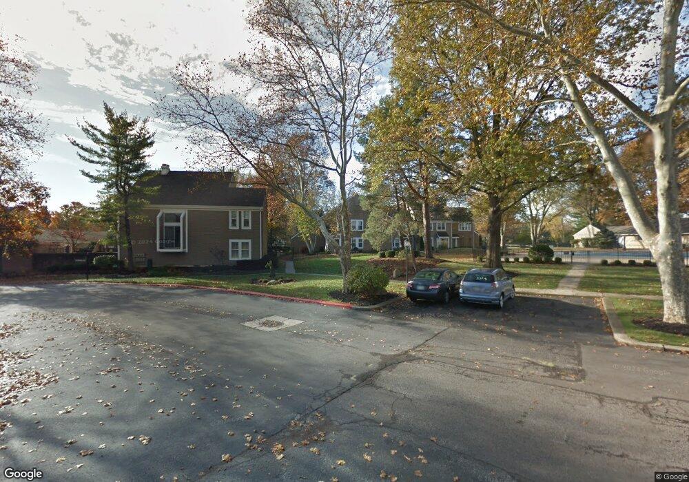 5551 Chowning Way, Columbus, OH 43213 - photo 1