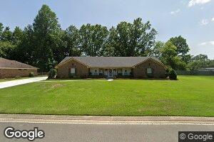 5702 Bay Oaks Dr, Monroe, LA 71203