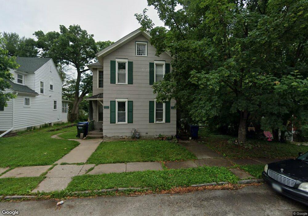 1017 E 13th St, Davenport, IA 52803 - photo 1